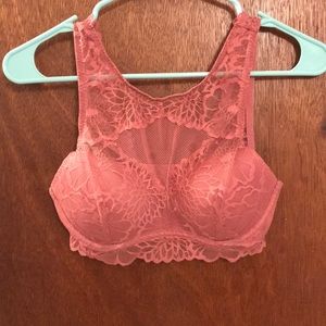VS Pink Lace Layering Bra